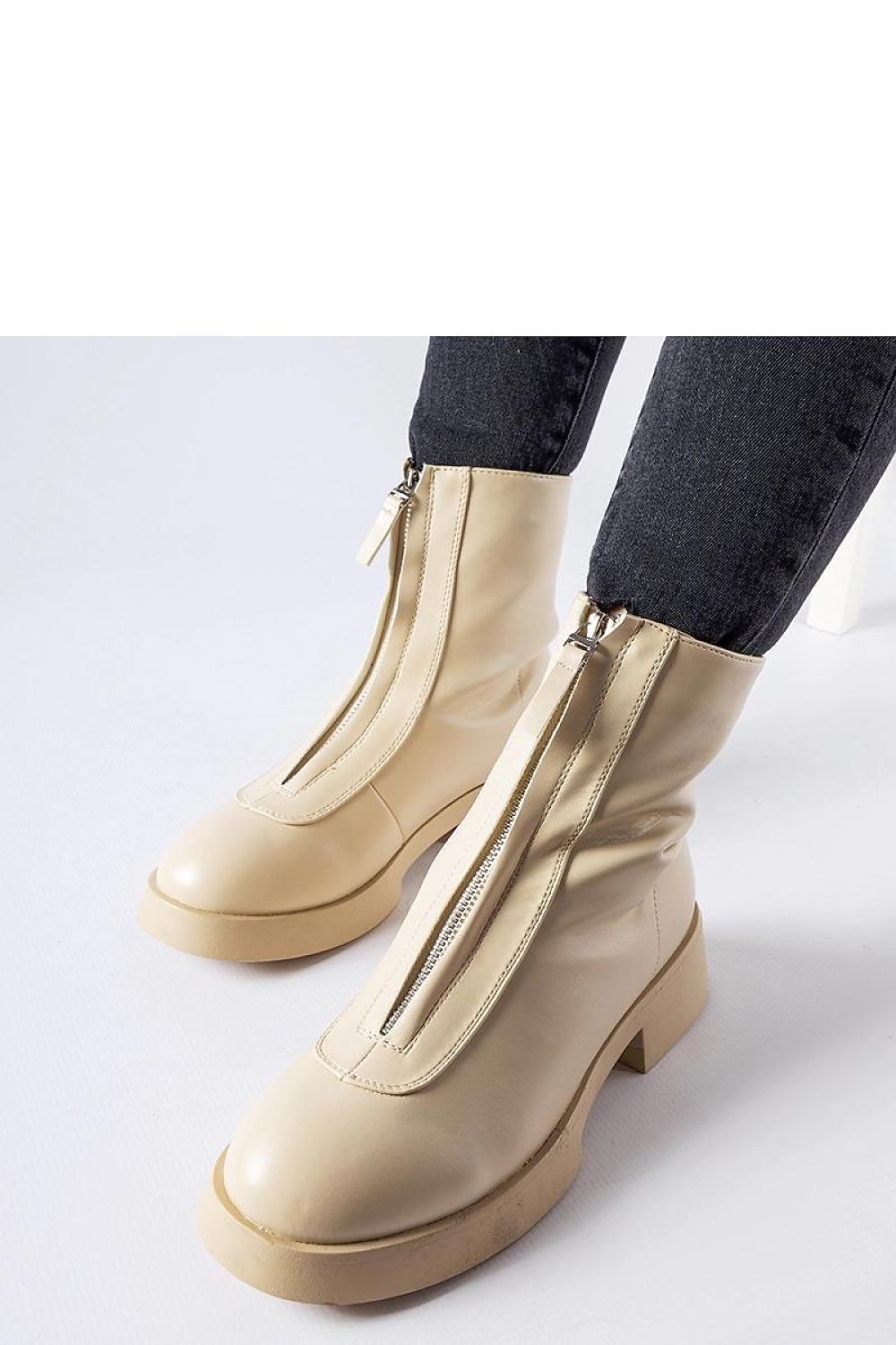  Boots model 204533 Solea 